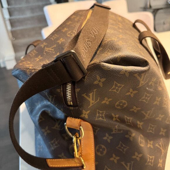 Louis Vuitton Keepall Bandoulière 50 – Monogram Canvas – Excellent Condition - Picture 10 of 16